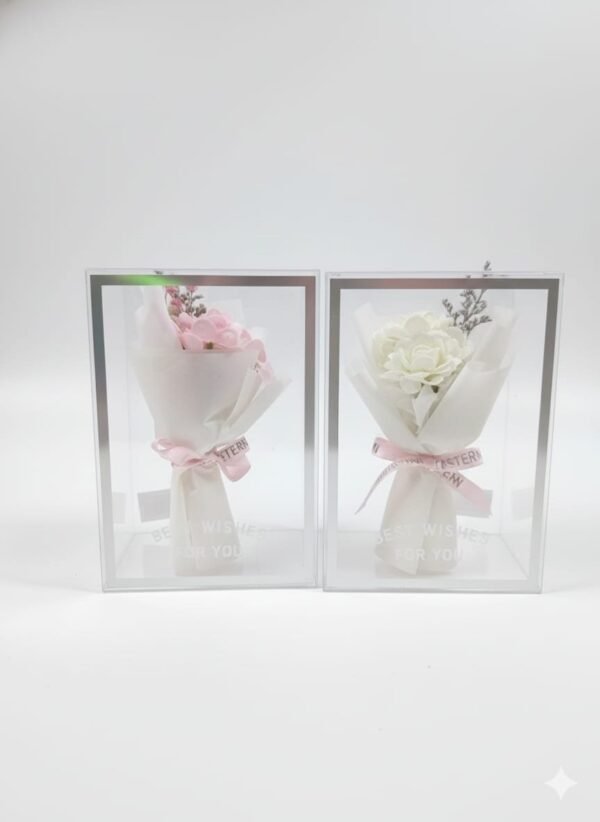 RAMO FLOR CHICO BEST WISHER CAJA PVC