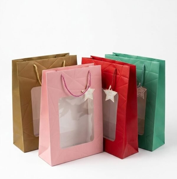 WhatsApp-Image-2026-07-29-at-6.08.25-PM-1-e1785420798858.jpeg BOLSA REGALO CON VENTANA SIMIL CUERINA 26X32X14