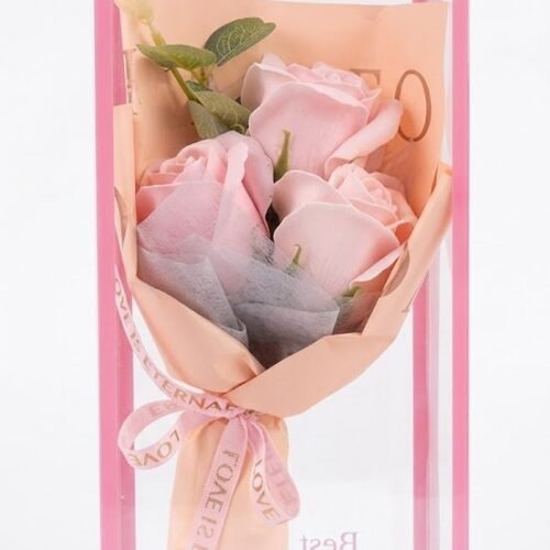 RAMO FLOR 3 ROSAS CAJA PVC